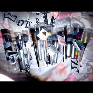 Makeup Brushes